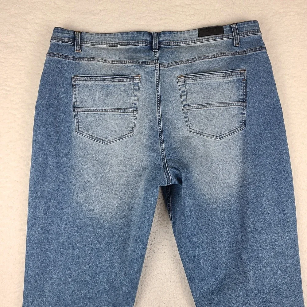 Kenneth Cole Jeans Mens 42x30‎ Blue Athletic Fit Light Wash Denim *